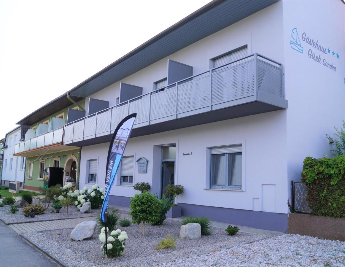 Gaestehaus Gisch Sandra Подерсдорф-ам-Зе Экстерьер фото